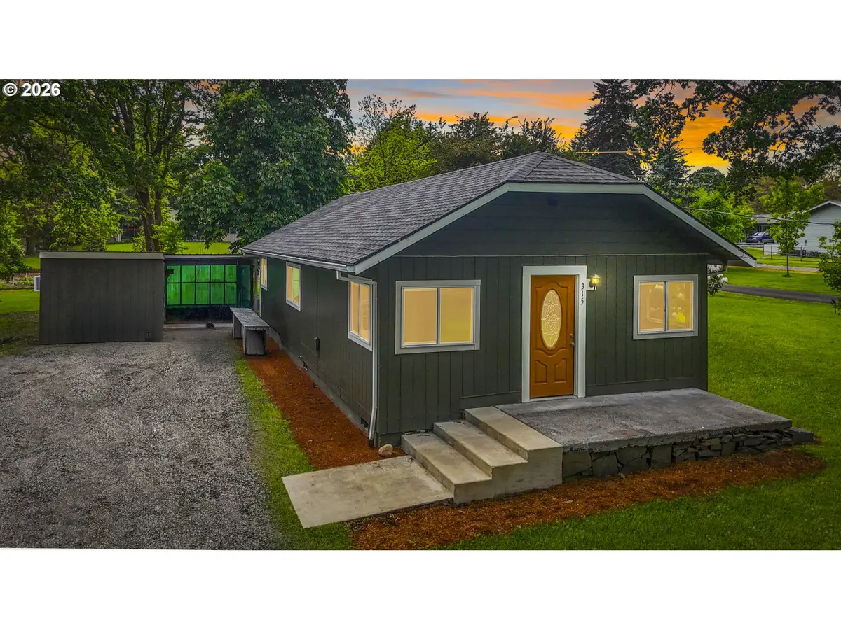 315 N Vernonia Rd, Saint Helens, OR 97051 - #1