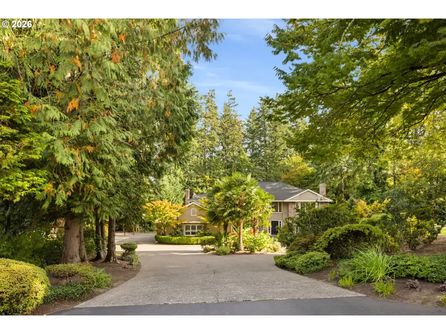1618 S Corbett Hill Cir, Portland, OR 97219 - #2