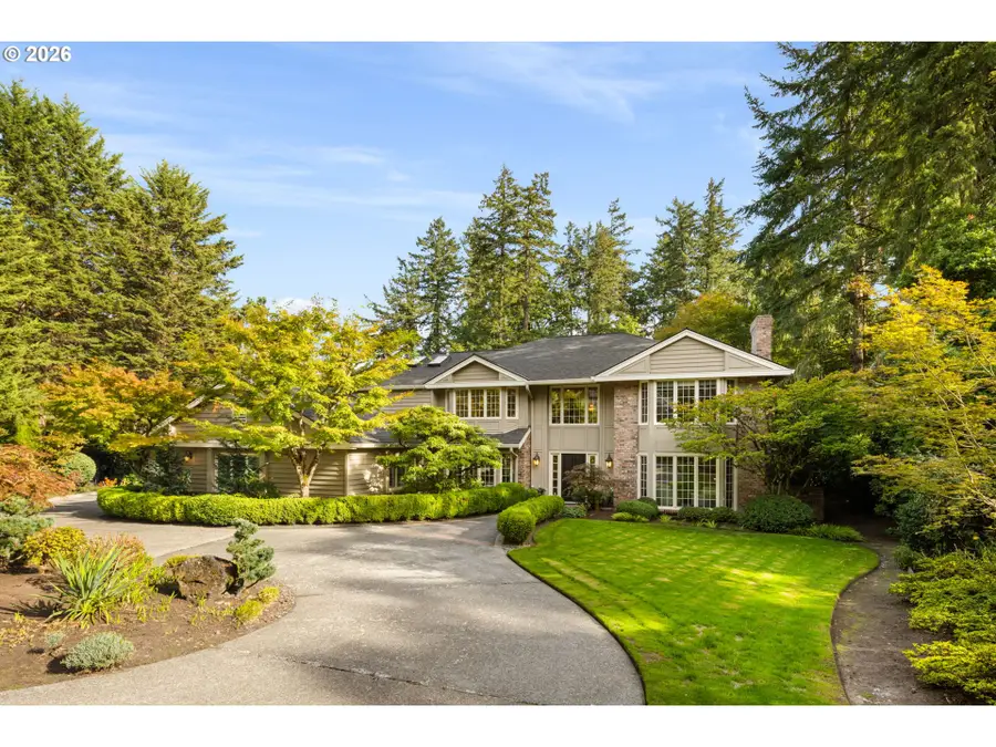 1618 S Corbett Hill Cir, Portland, OR 97219 - #3