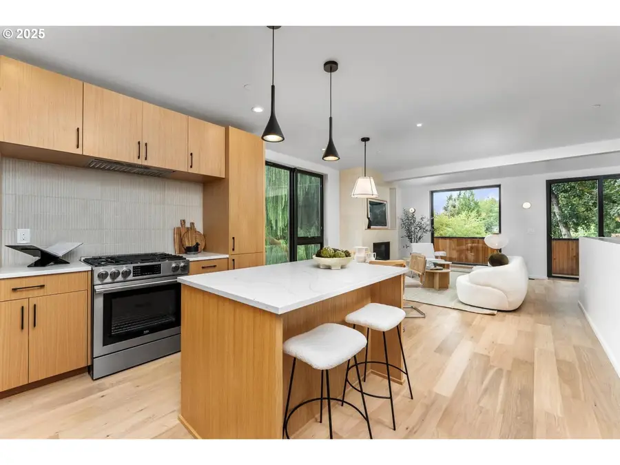 4611 N Campbell Ave, Portland, OR 97217 - Image #3