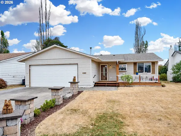 1090 Randolph Rd, Woodburn, OR 97071
