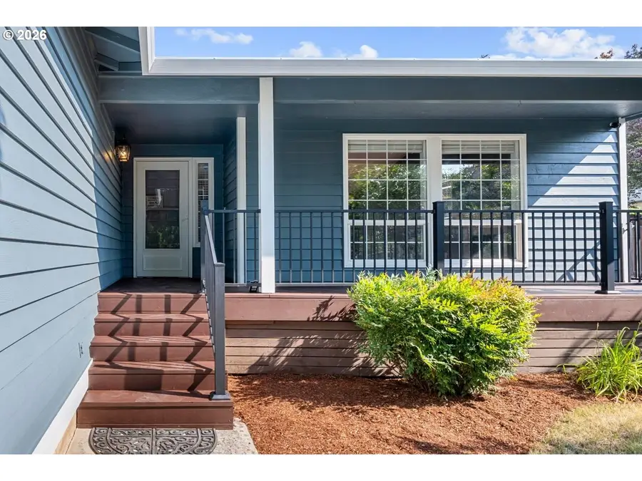 1230 E Reid Ct, La Center, WA 98629 - #2