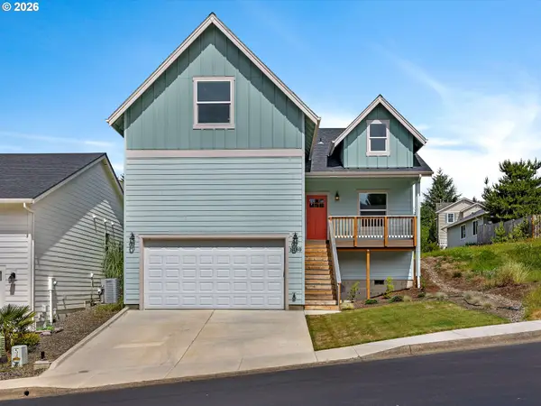 1480 Emerald Ln, Tillamook, OR 97141