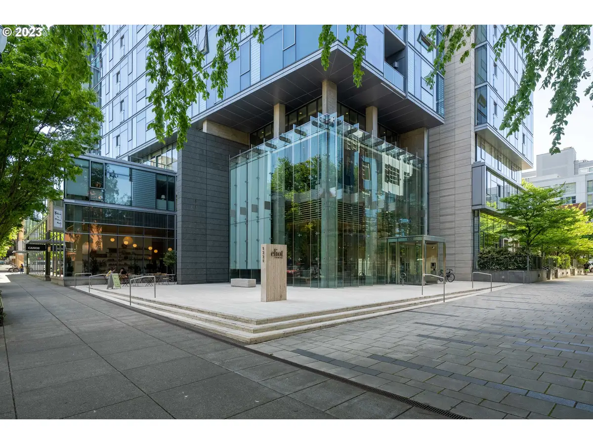 1221 SW 10th Ave #612, Portland, OR 97205 - #1