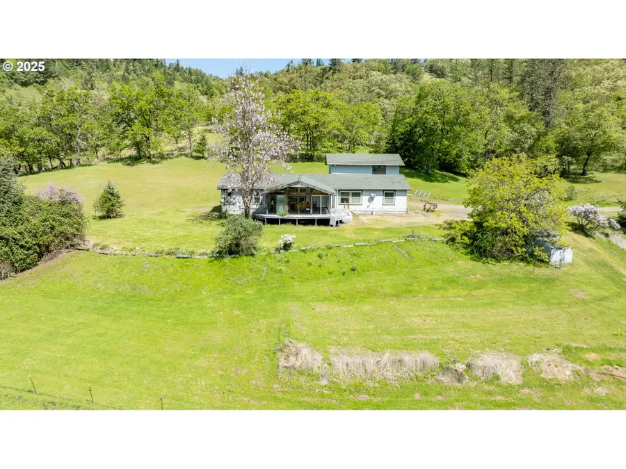 1360 Sunshine Rd, Roseburg, OR 97470 - #2