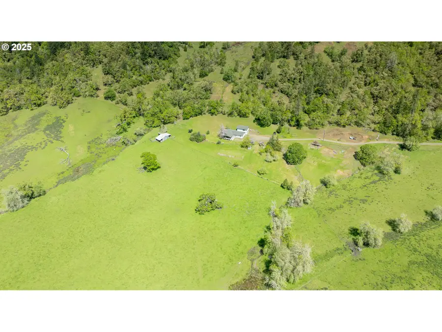 1360 Sunshine Rd, Roseburg, OR 97470 - #3