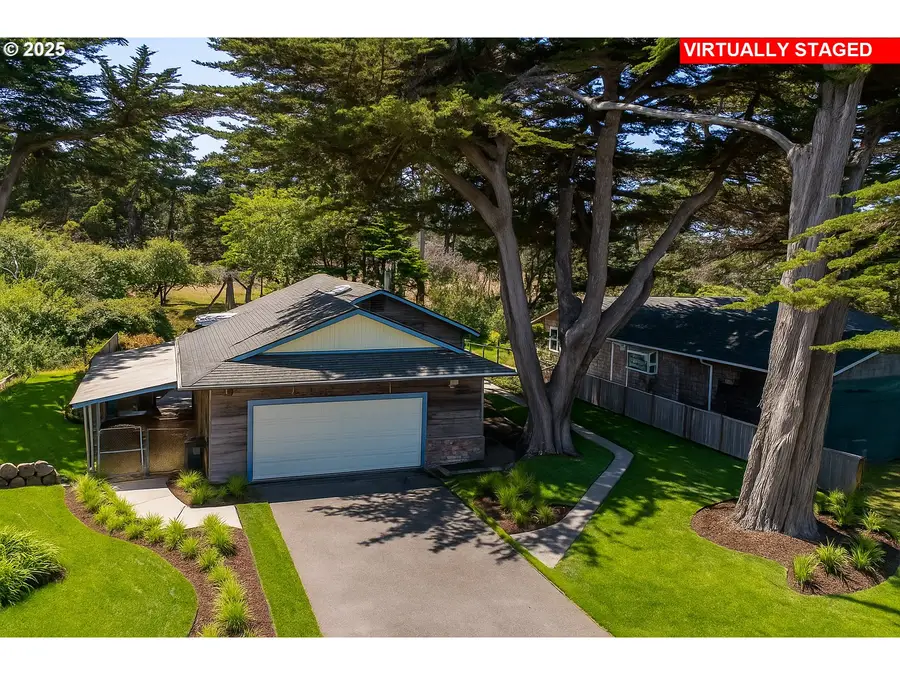 1260 Jackson Ave, Bandon, OR 97411 - Image #2