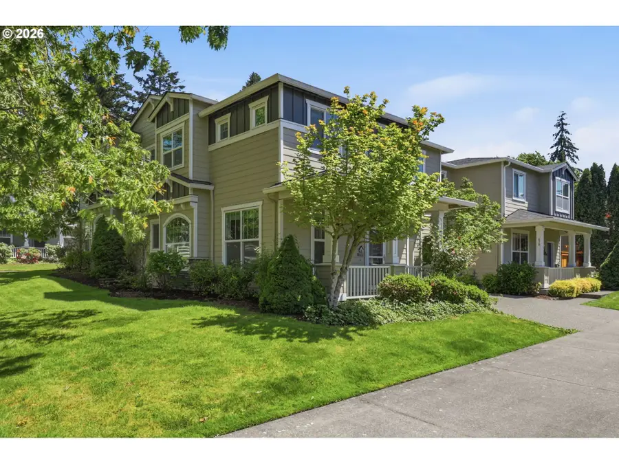 622 NW Brookhill Ln, Hillsboro, OR 97124 - #2
