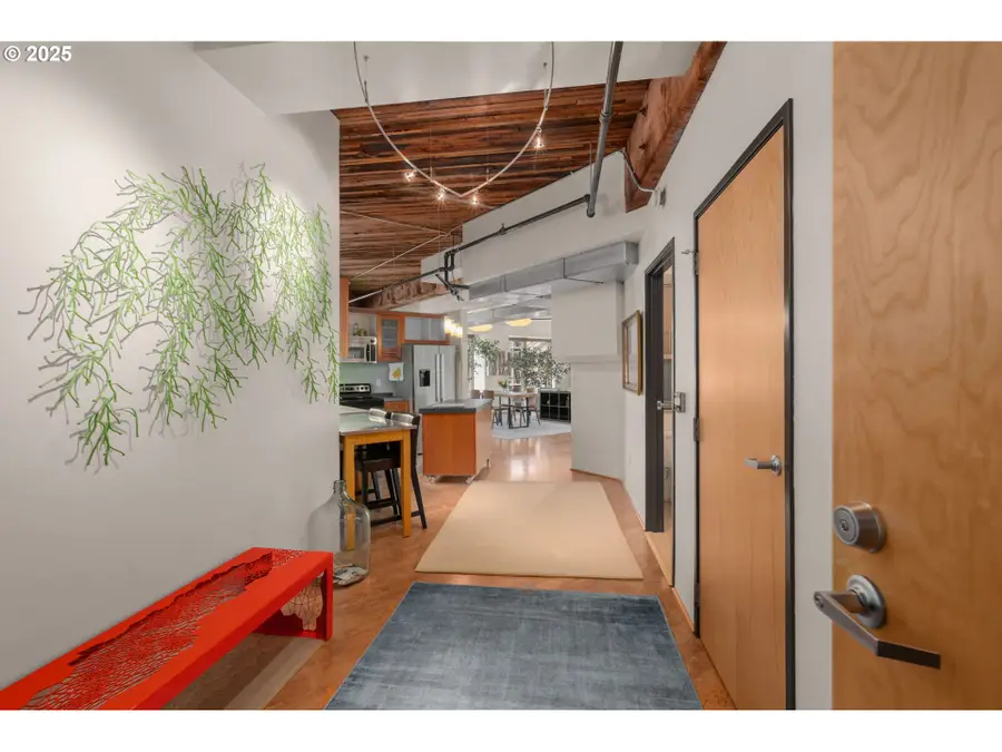 1420 NW Lovejoy St #603, Portland, OR 97209 - Image #2