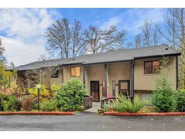 2802 Tree Top Ln, WestLinn, OR 97068
