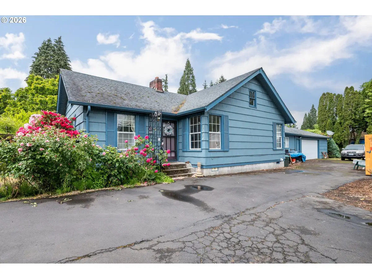 3324 Ocean Beach Hwy, Longview, WA 98632 - #1