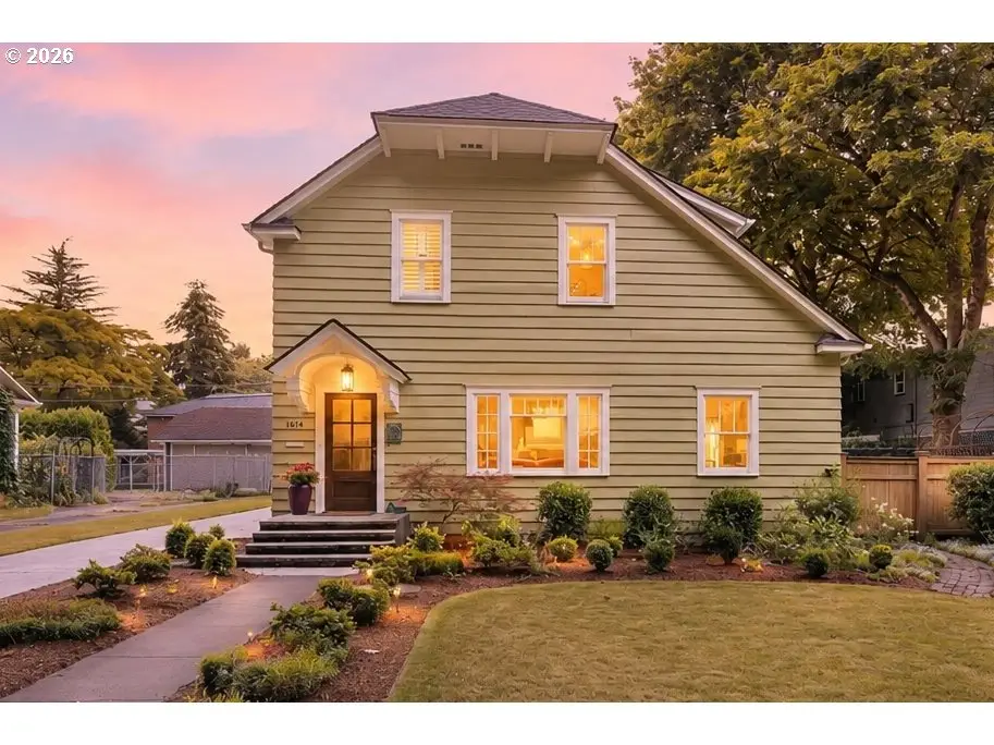 1614 21st Ave, Longview, WA 98632 - #1