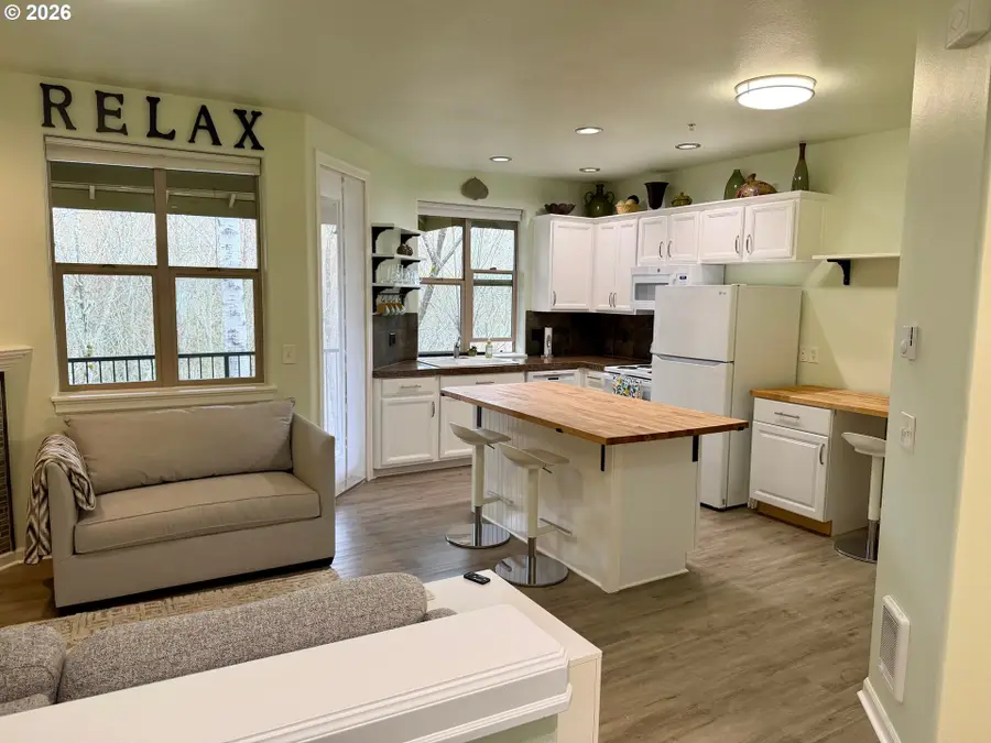 37071 Dubarko Rd #8, Sandy, OR 97055 - #2