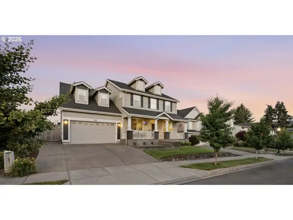 23832 SW Heron Lakes Dr, Sherwood, OR 97140