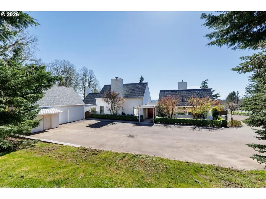 3251 SW Redmond Hill Rd, McMinnville, OR 97128 - #3