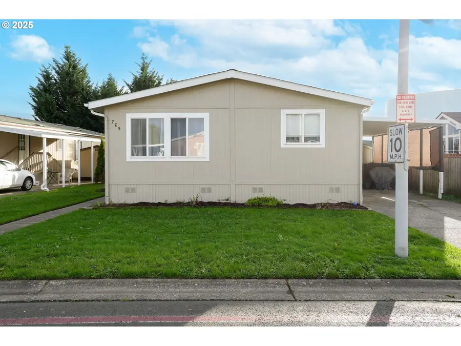705 Stafford St, Aumsville, OR 97325 - Image #2