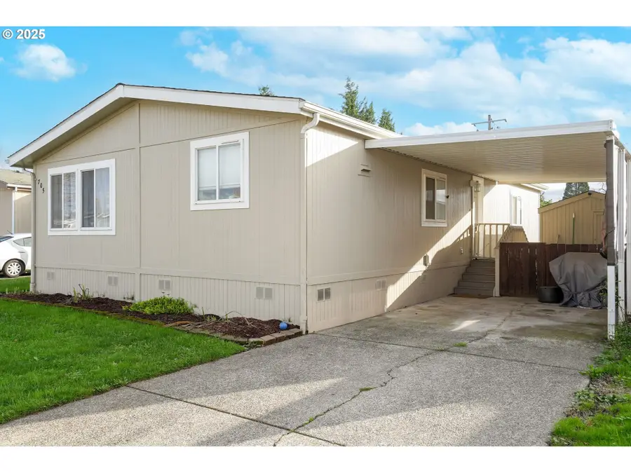 705 Stafford St, Aumsville, OR 97325 - Image #3
