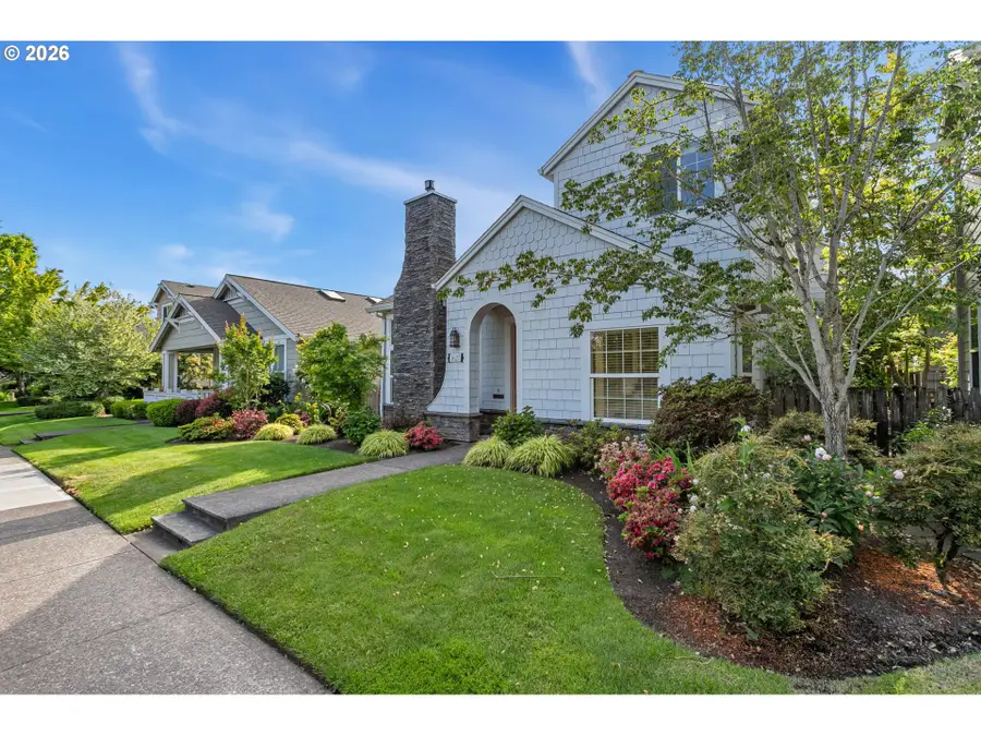 1627 NE 65th Ave, Hillsboro, OR 97124 - #2