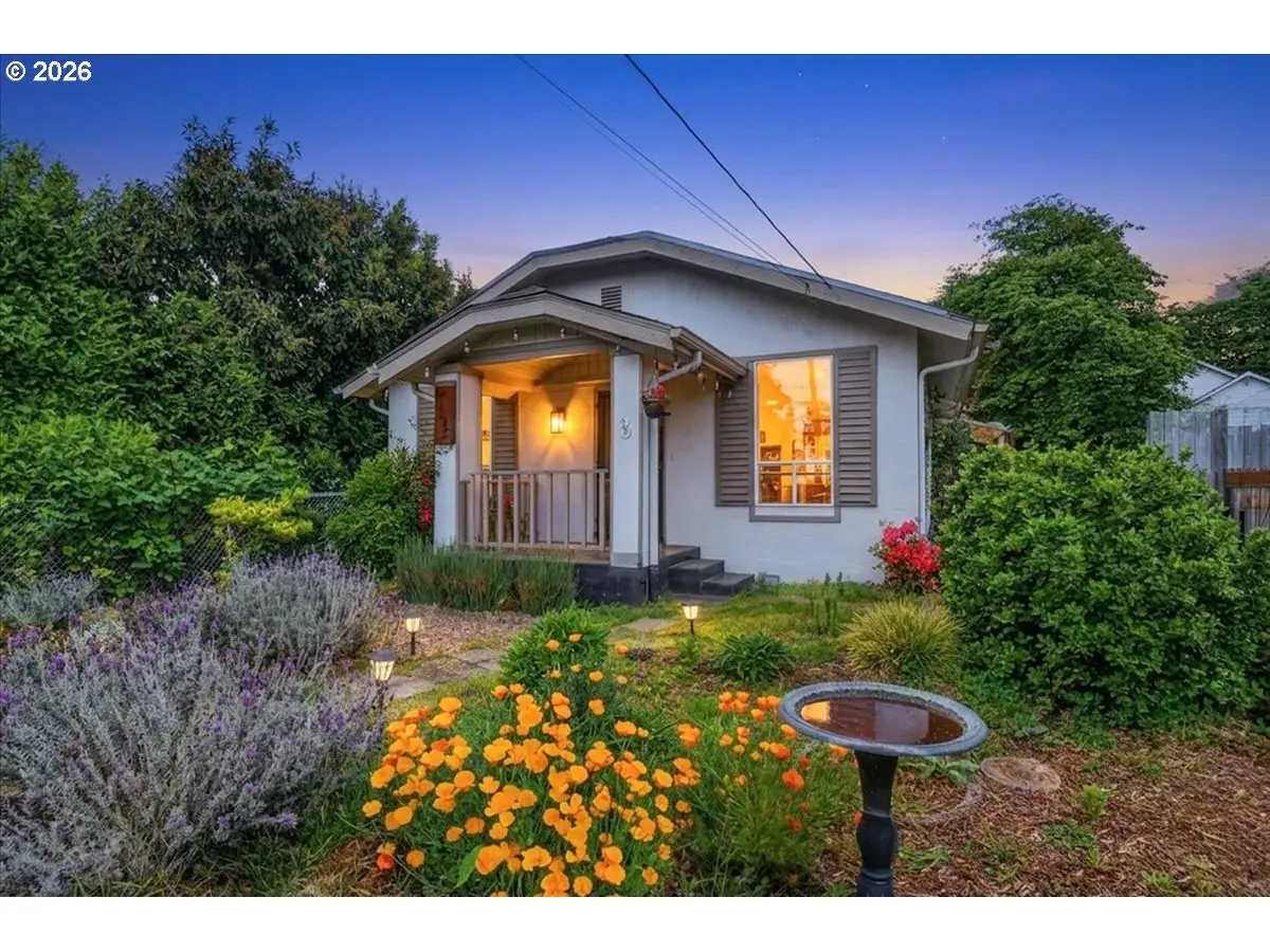 1023 B St, Washougal, WA 98671 - #1