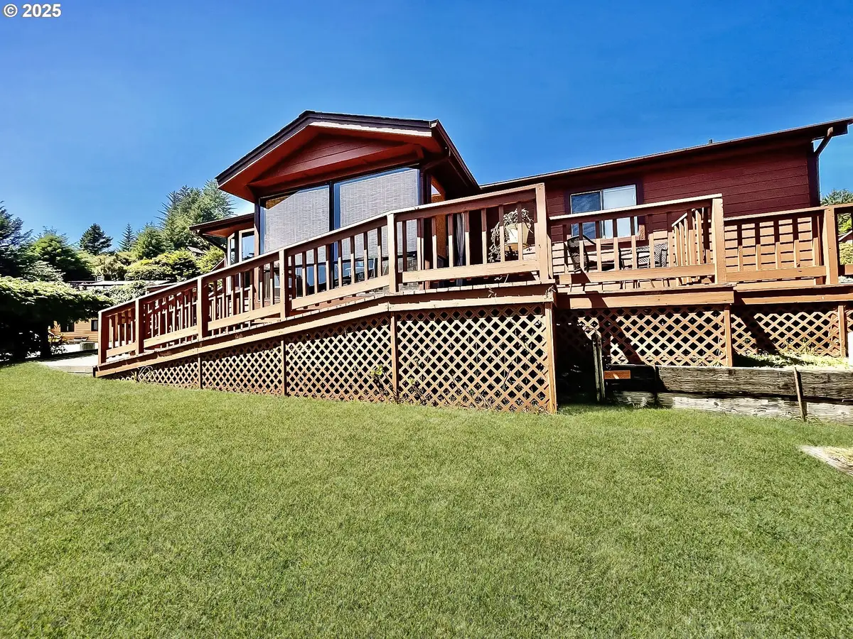 19921 Whaleshead Rd #I 3, Brookings, OR 97415 - Image #1