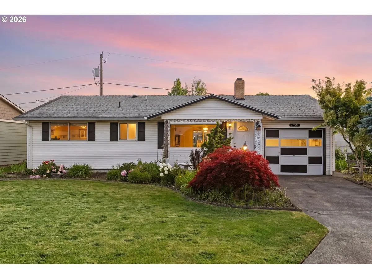 1740 Vanderbeck Ln, Woodburn, OR 97071 - #1