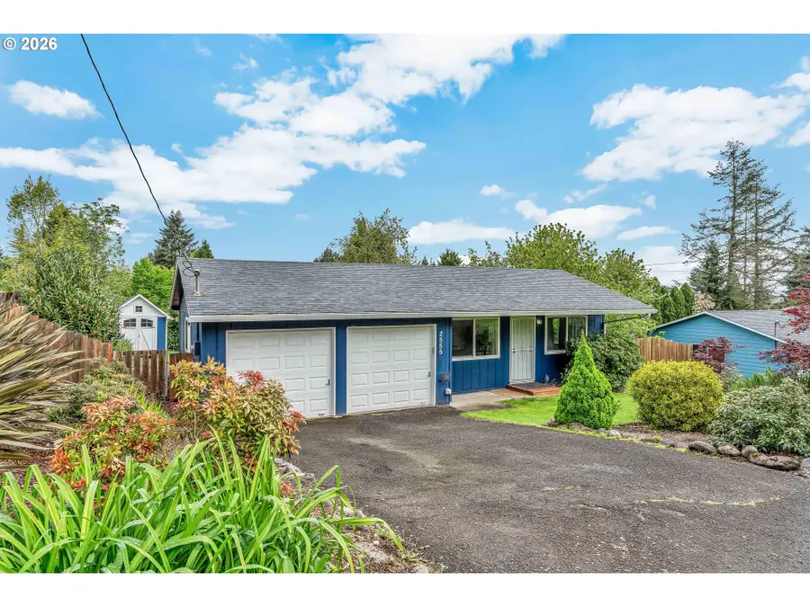 2555 Hughes Dr, Northwest Clackamas, OR 97068 - #3