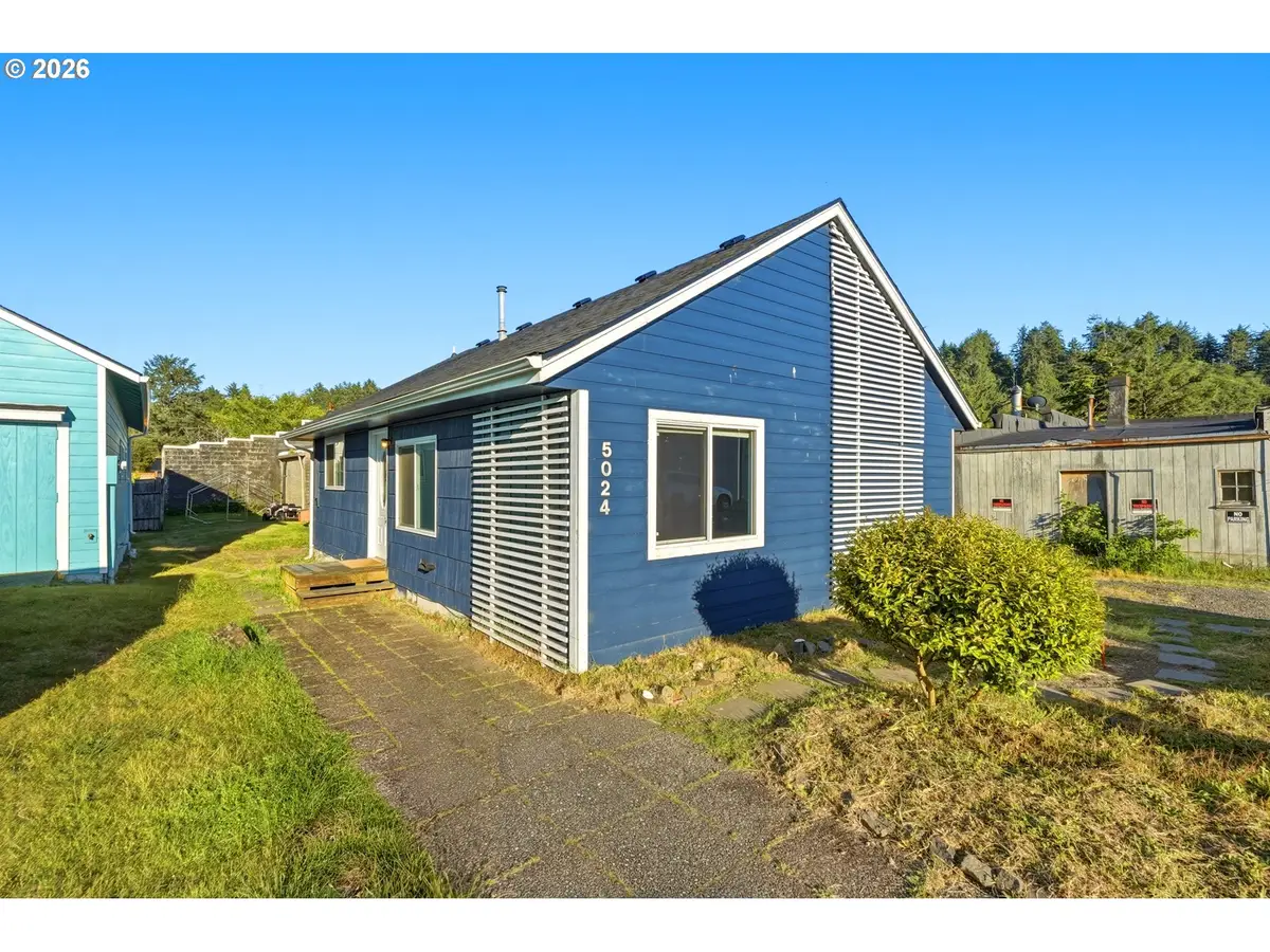 5024 SE Jetty Ave, Lincoln City, OR 97367 - #1