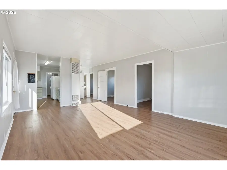 5024 SE Jetty Ave, Lincoln City, OR 97367 - #3