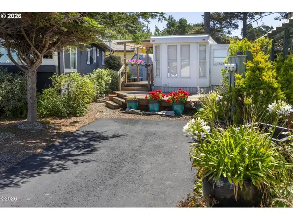 4875 N Hwy 101, 12, DepoeBay, OR 97341