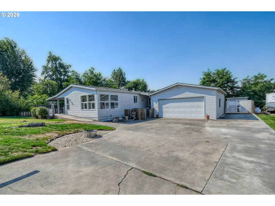 1345 SW 37th St, Pendleton, OR 97801 - #2