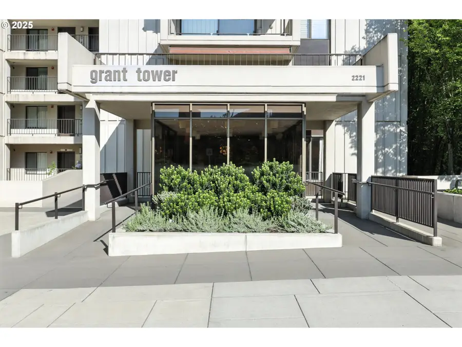 2221 SW 1st Ave #1623, Portland, OR 97201 - Image #2