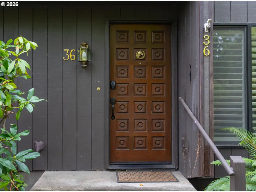 36 Westbrook Way, Eugene, OR 97405 - #2