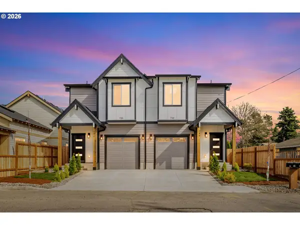 720/740 S 8th Ave, Cornelius, OR 97113