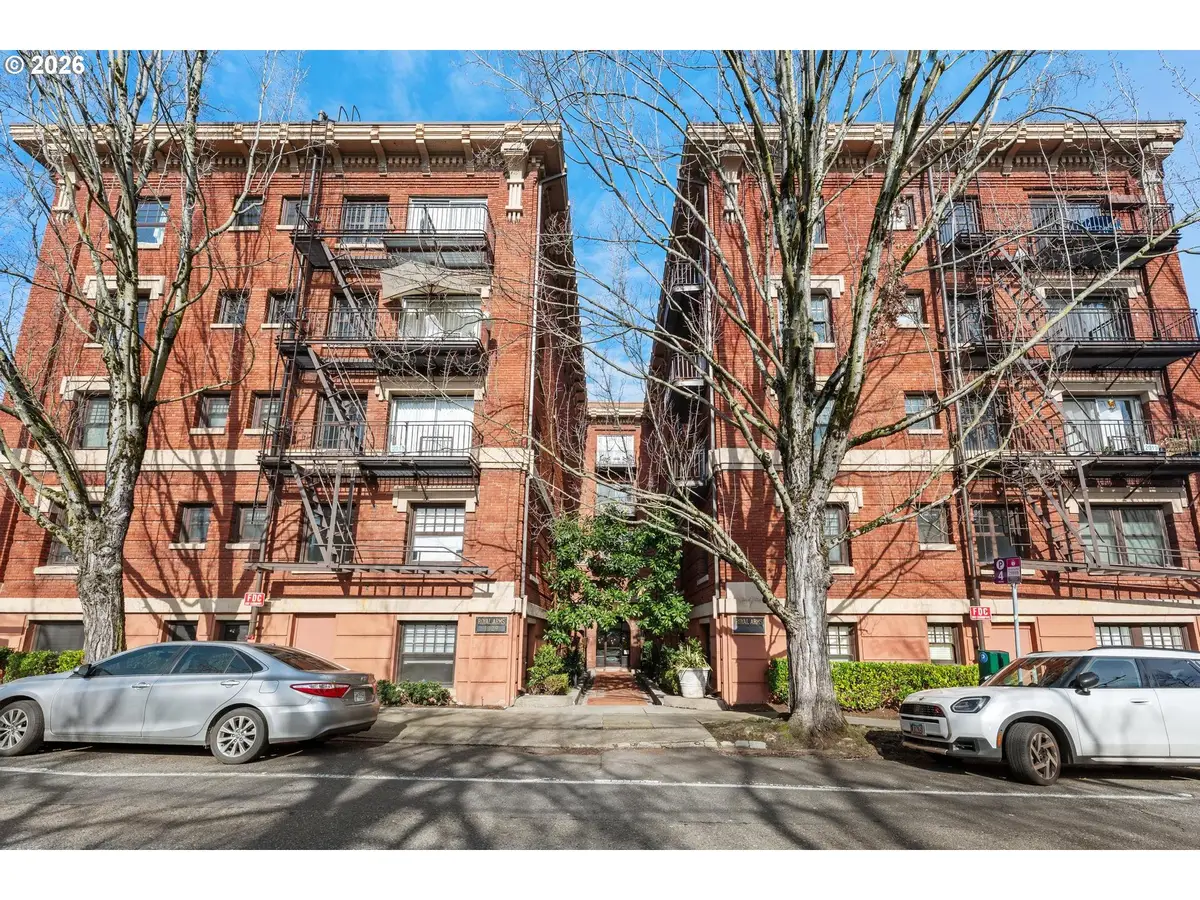 1829 NW Lovejoy St #305, Portland, OR 97209 - #1