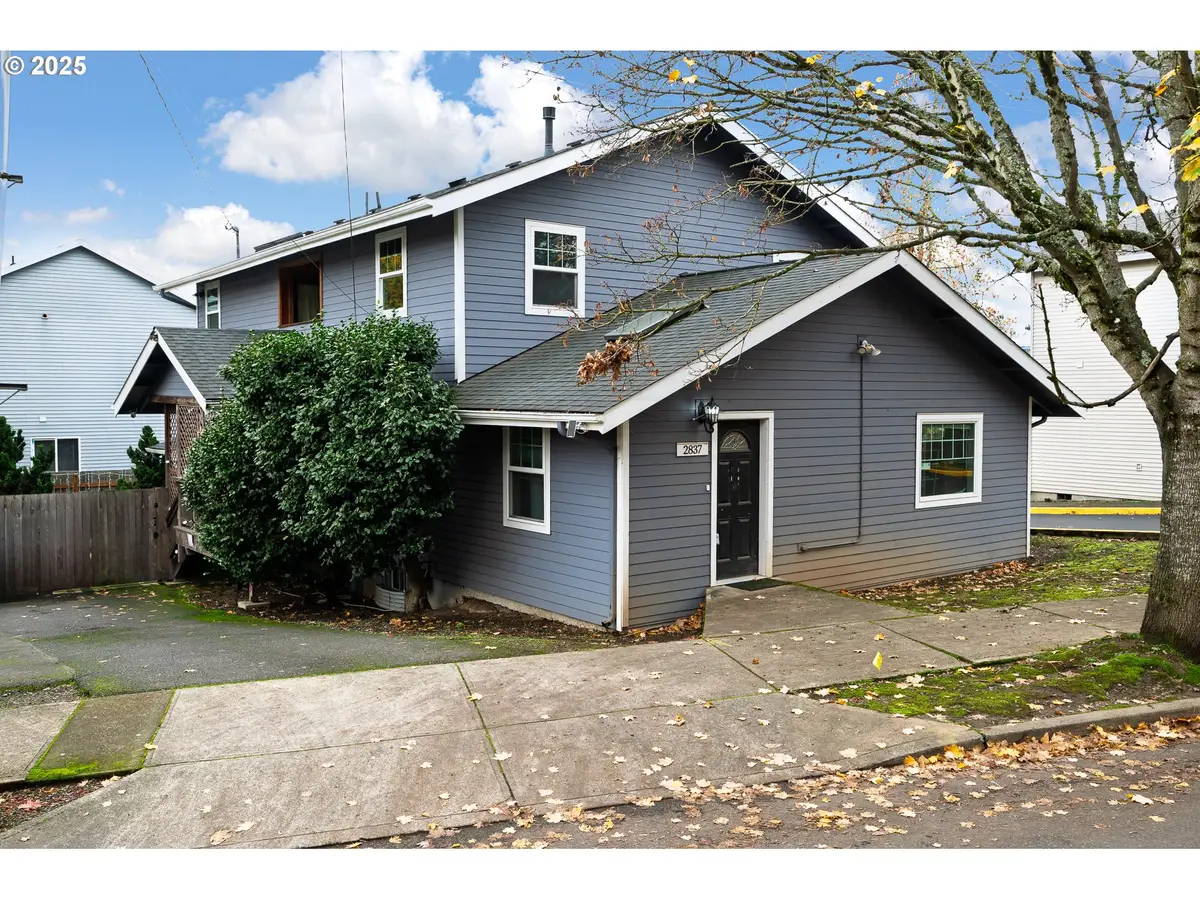 2837 SE 90th Pl, Portland, OR 97266 - Image #1