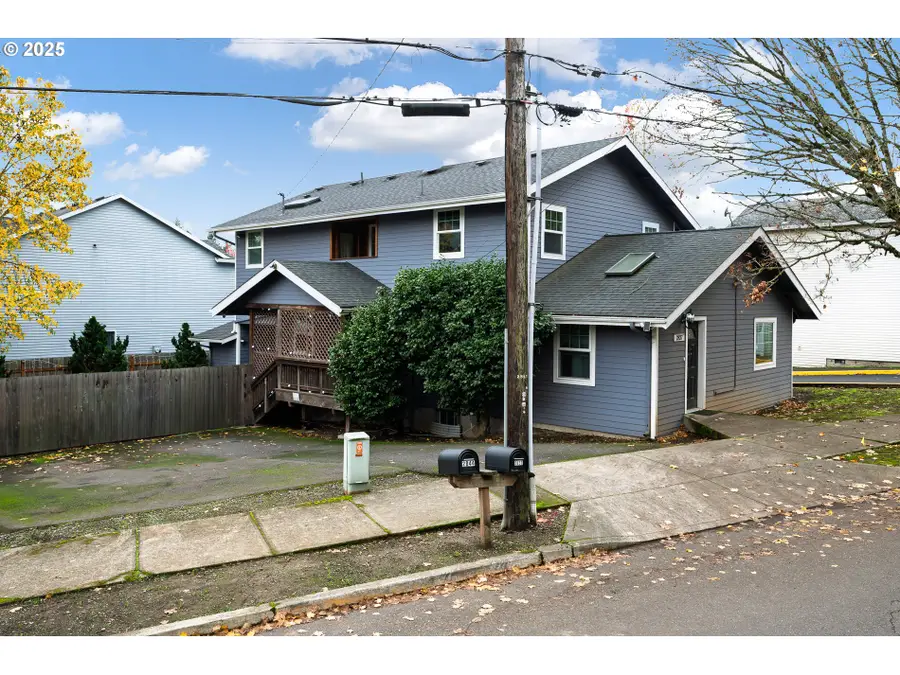 2837 SE 90th Pl, Portland, OR 97266 - Image #2