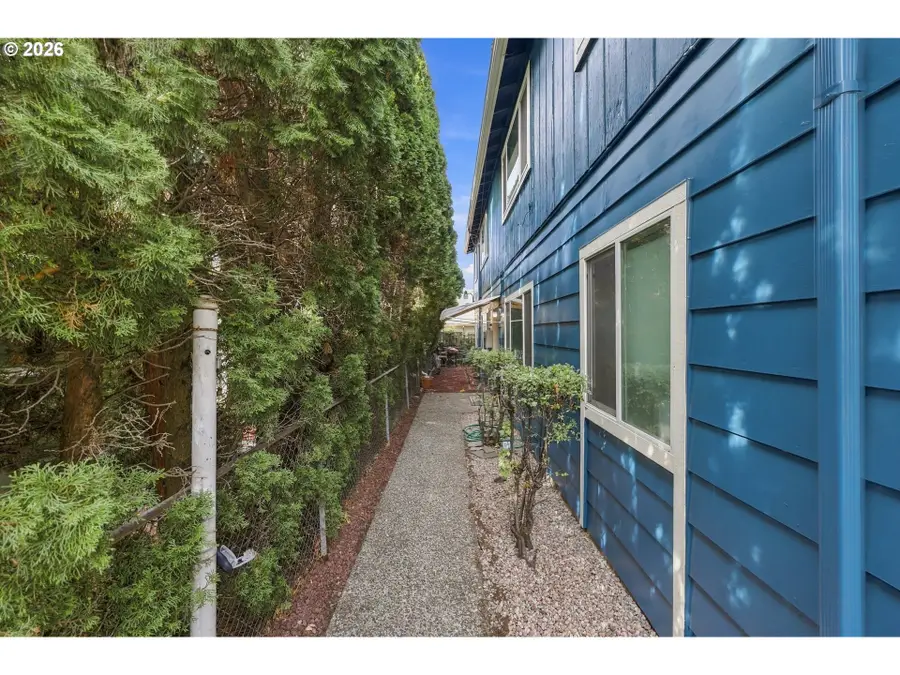 2121 SE 50th Ave, Portland, OR 97215 - #2