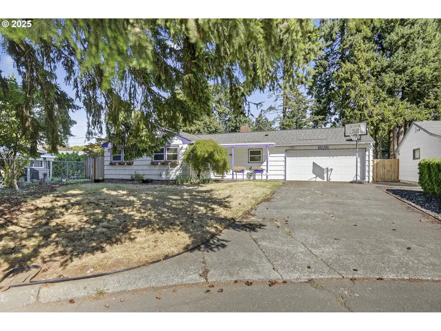 17821 SE Morrison Ct, Portland, OR 97233 - Image #2