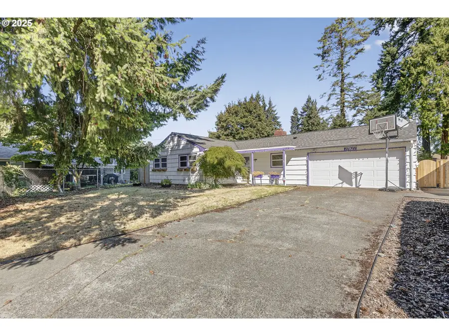 17821 SE Morrison Ct, Portland, OR 97233 - Image #3