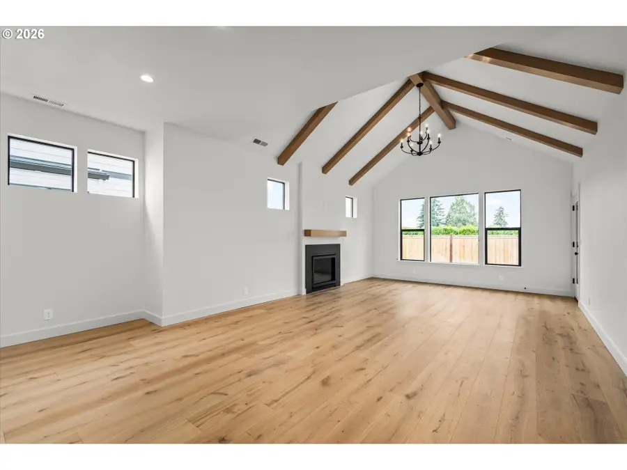 114 Churchview Dr, Eugene, OR 97408 - #2