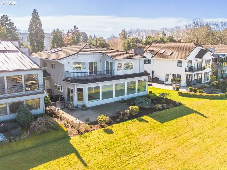 165 N Lotus Beach Dr, Portland, OR 97217 - #3