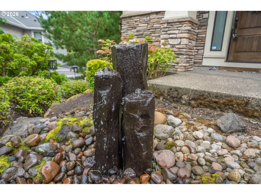 8129 SE 145th Ct, Portland, OR 97236 - #2