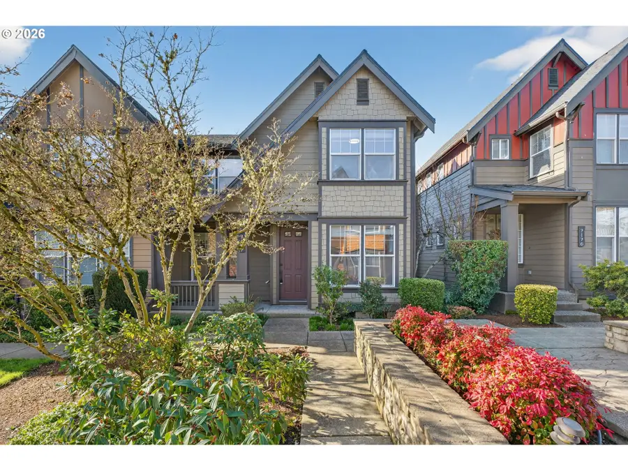 7147 NE Stonewater St, Hillsboro, OR 97124 - #2