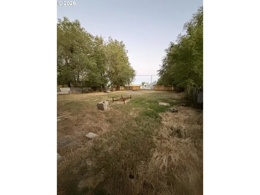 311 W Darland St, Goldendale, WA 98620 - #3