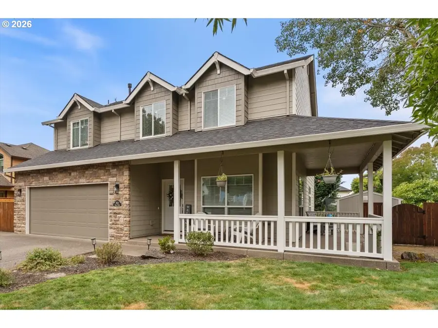 3121 N Knoll Dr, Newberg, OR 97132 - #2