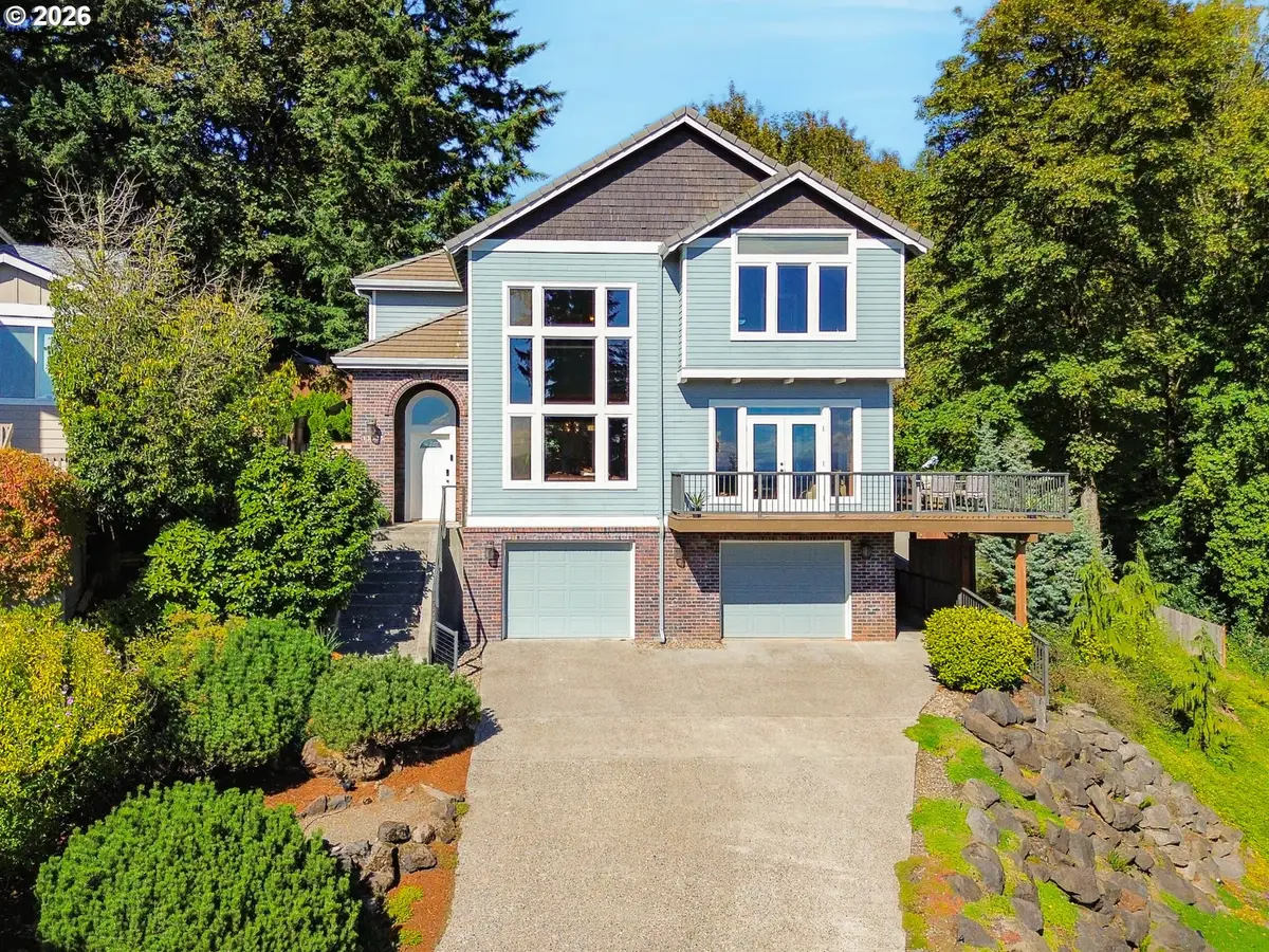 13335 SE Woodland Cir, Northwest Clackamas, OR 97086 - #1