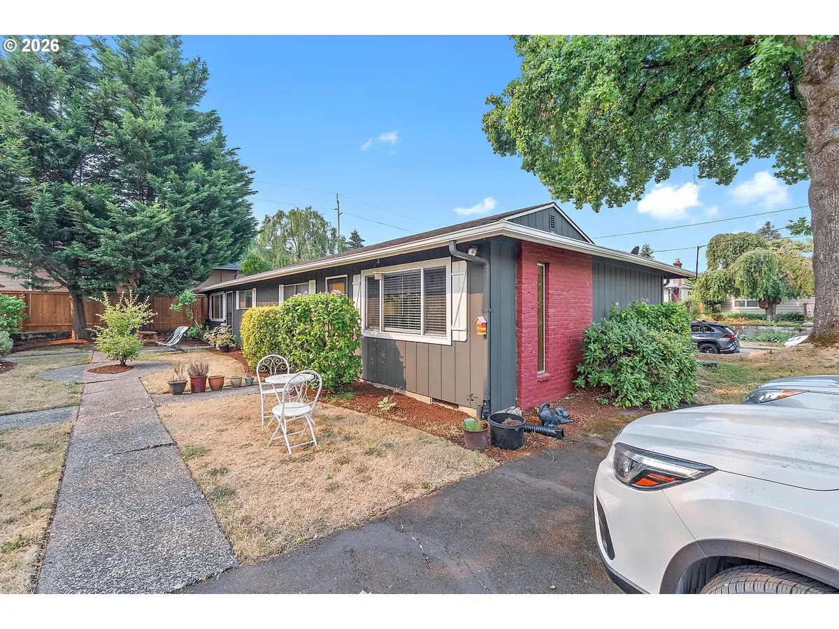 804 SE Nehalem St, Portland, OR 97202 - #1
