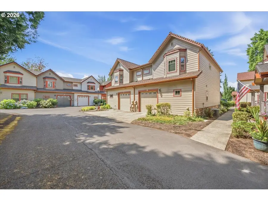 2025 Elm St #4A, Forest Grove, OR 97116 - #2