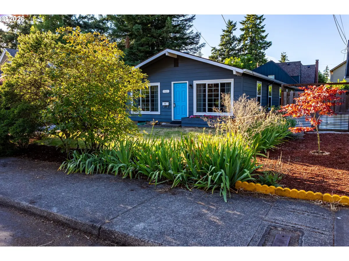 7421 SE Martins St, Portland, OR 97206 - #1