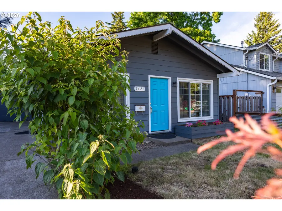 7421 SE Martins St, Portland, OR 97206 - #3